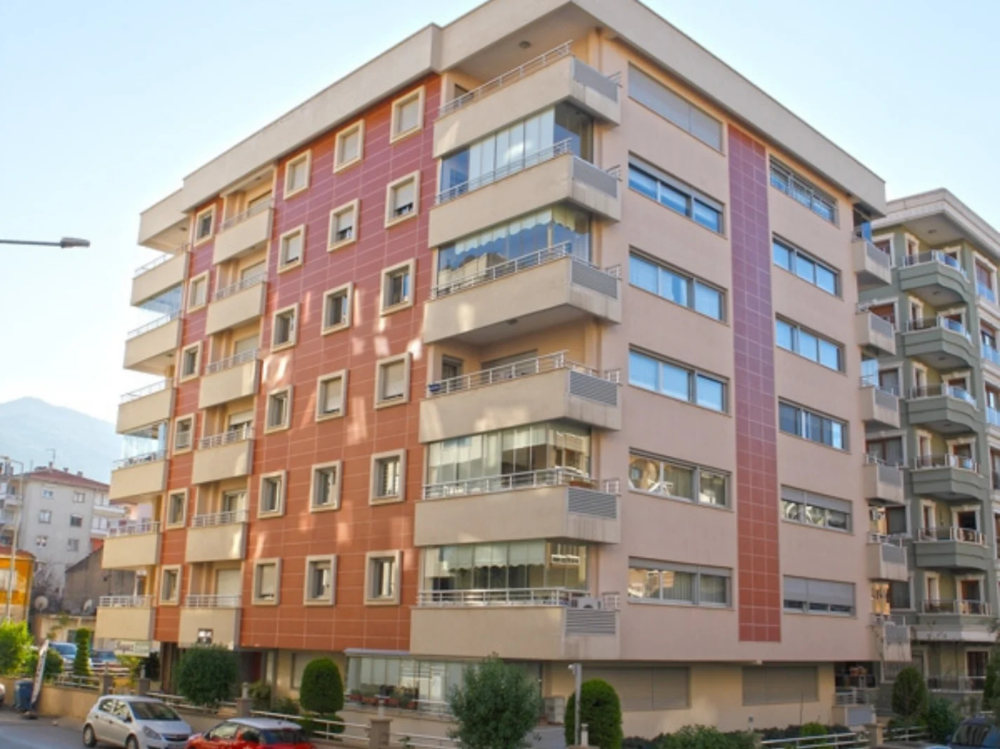 Narlıdere - Eroğlu Apartmanı